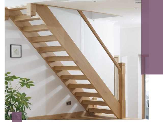 Изготовление деревянных лестниц под ключ в Саратове для дома