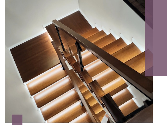 Изготовление П-образных лестниц под ключ в Саратове