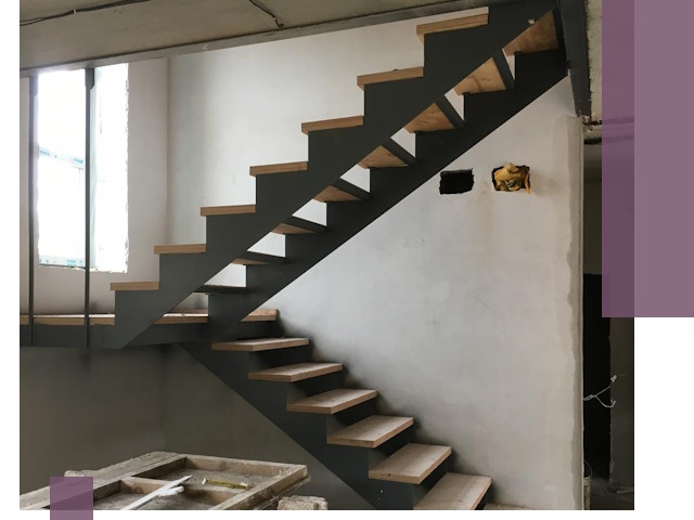 Изготовление лестниц на металлокаркасе в Саратове от производителя