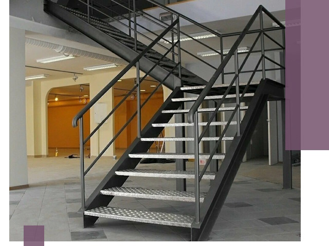 Лестницы для офиса в Саратове: изготовление, монтаж, демонтаж