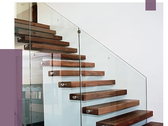 Стеклянные перила для лестницы в Саратове от 14838 руб.