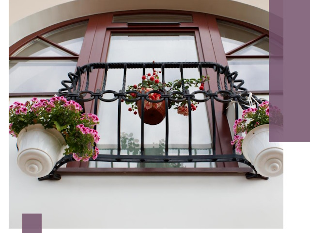 Изготовление и монтаж французских балконов в Саратове