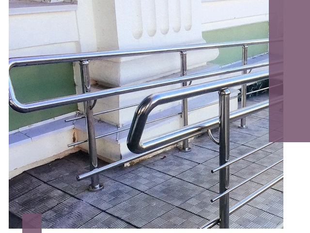 Ограждения пандусов из металла и нержавейки в Саратове