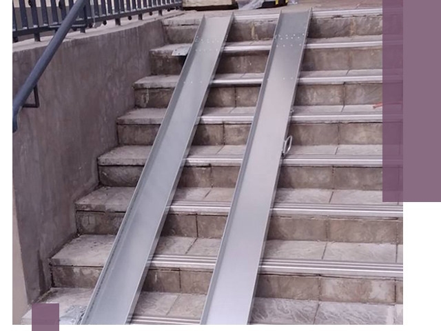 Демонтаж откидных пандусов профессионально в Саратове