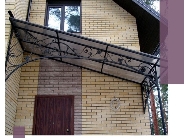 Односкатные козырьки из металла под ключ в Саратове